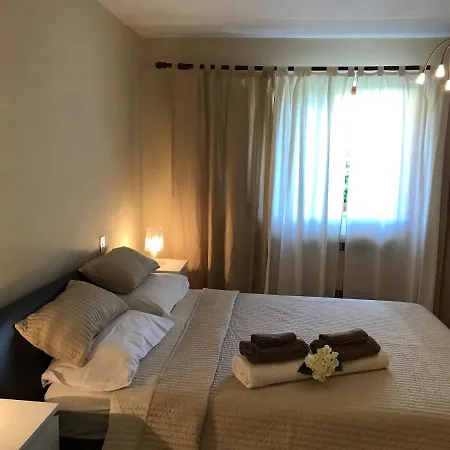 Apartamento Bettina Urbana Lucca